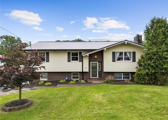 Property at 174 Hague Ln, South Union Twp, PA 15401, 3 beds, 2.5 baths