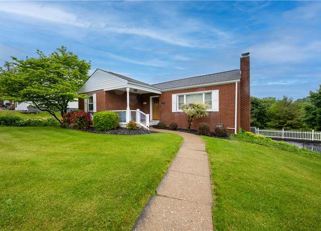 Property at 127 Burns Ave, Chippewa Twp, PA 15010, 3 beds, 2.5 baths