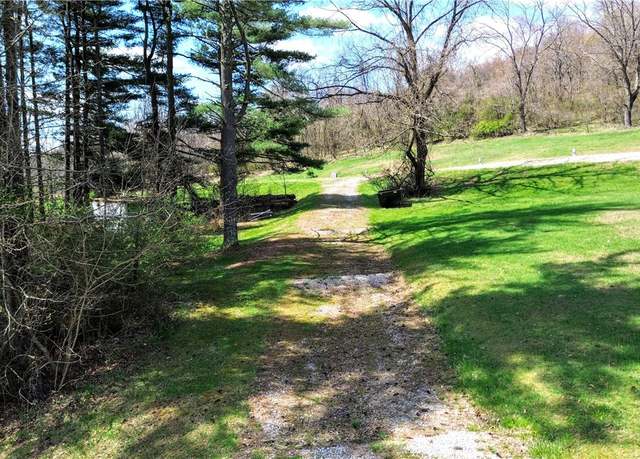 Property at 10 Spruce Ave, East Bethlehem, PA 15333
