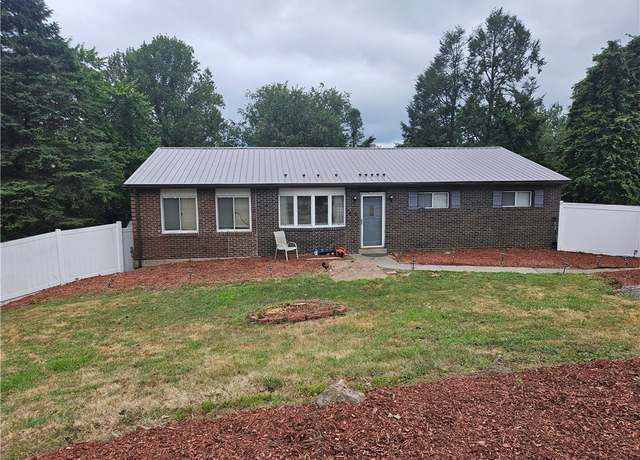 Property at 447 Englewood Dr, Ross Twp, PA 15237, 4 beds, 1.5 baths