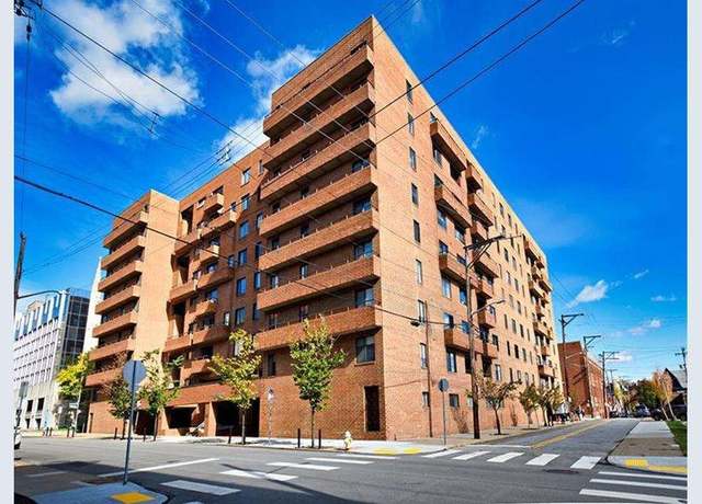 Property at 307 S Dithridge St #810, Oakland, PA 15213, 2 beds, 2 baths