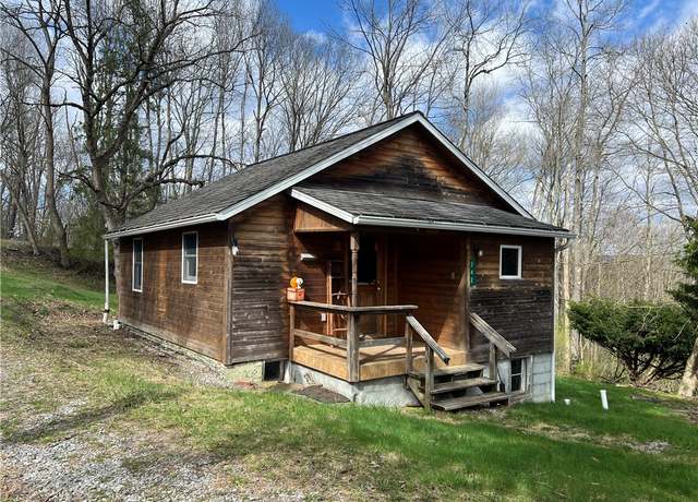 Property at 342 Woodchuck Ln, Ligonier Twp, PA 15658, 2 beds, 1 bath