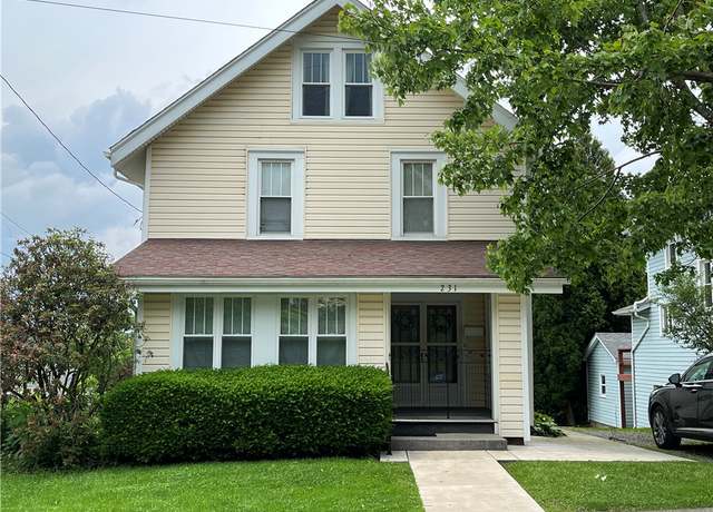 Property at 231 Center St, Slippery Rock Boro, PA 16057, 4 beds, 1.5 baths