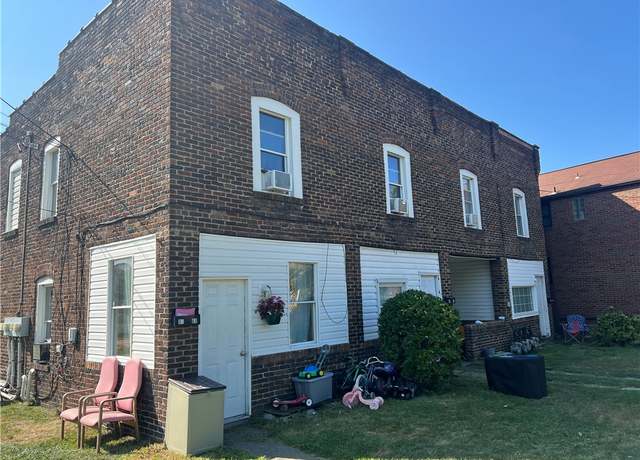 Property at 1901 Beaver Rd, Ambridge, PA 15003, 8 beds, 4 baths