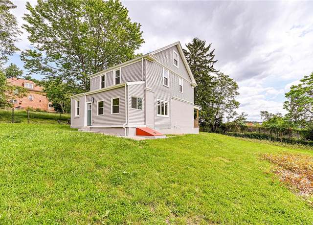Property at 322 Crane Ave Rear, Beechview, PA 15216, 4 beds, 2.5 baths