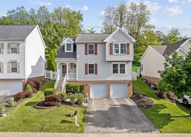 Property at 159 Oakbrook Cir, Banksville/westwood, PA 15220, 3 beds, 2.5 baths