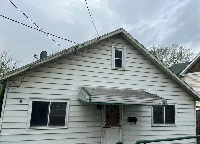 Property at 628 Forrest St, New Castle/4th, PA 16101, 3 beds, 1 bath