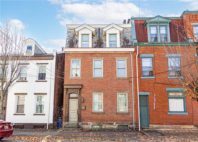 Property at 1718 Sarah St, South Side, PA 15203, 4 beds, 2.5 baths