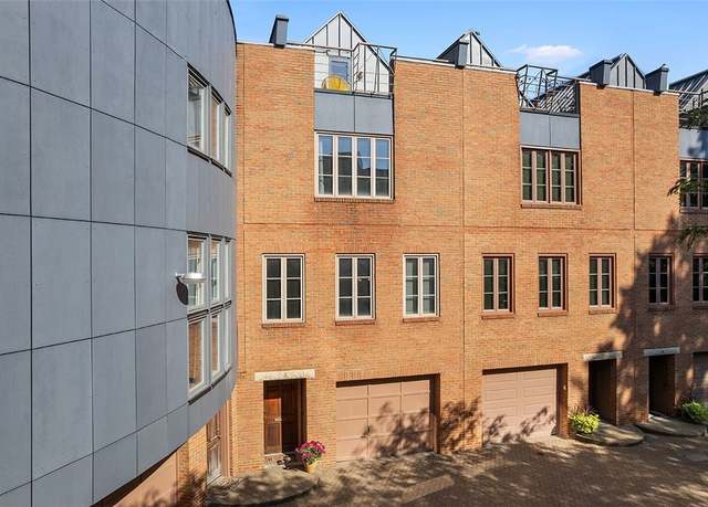 Property at 4700 Ellsworth Ave #6, Shadyside, PA 15213, 2 beds, 2.5 baths