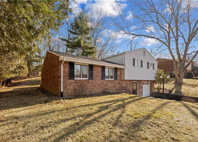 Property at 765 Tralee Dr, Bethel Park, PA 15102, 3 beds, 1.5 baths