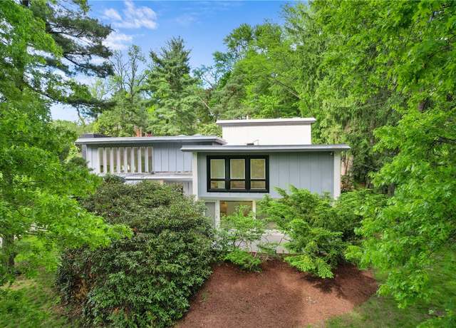 Property at 3413 Ridgewood Dr, Churchill Boro, PA 15235, 5 beds, 4.5 baths