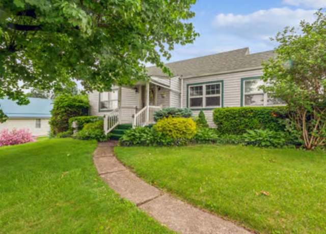 Property at 1145 Strawn Ave, New Kensington, PA 15068, 3 beds, 1.5 baths