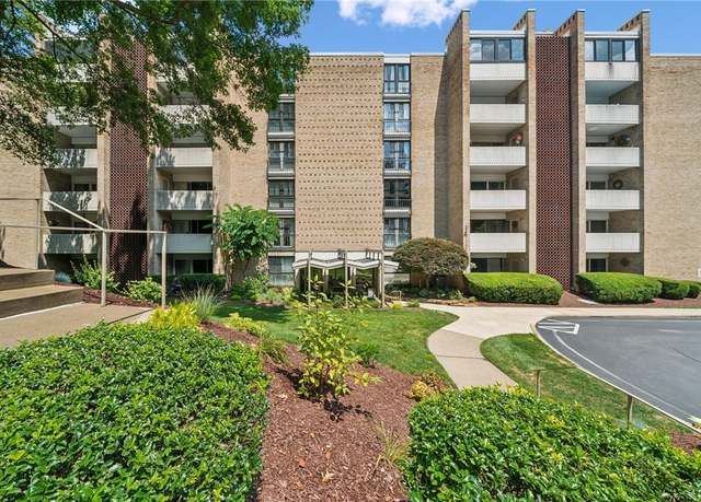 Property at 53 Highland Rd Unit 403-404, Bethel Park, PA 15102, 3 beds, 3 baths