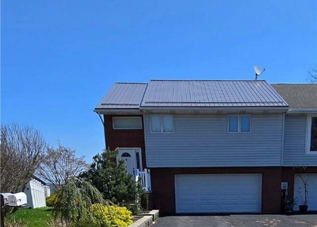 Property at 198 Cambria Hill Dr, East Deer, PA 15084, 2 beds, 1.5 baths