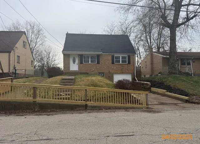 Property at 537 Guylyn Dr, Penn Hills, PA 15235, 4 beds, 2.5 baths