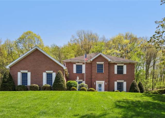 Property at 1003 Hunt Club Ct, Murrysville, PA 15632, 4 beds, 2.5 baths