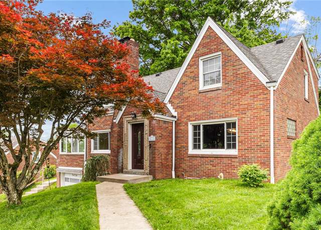 Property at 5438 Hacienda Dr, Baldwin Boro, PA 15236, 5 beds, 2.5 baths