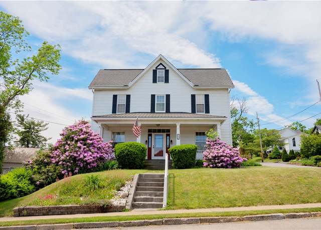 Property at 322 Garfield Ave, Mars Boro, PA 16046, 3 beds, 1 bath