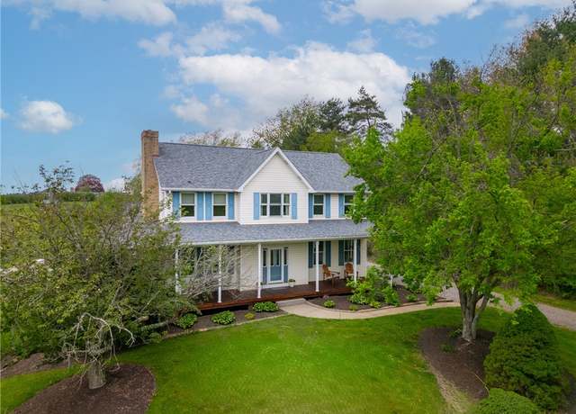 Property at 6181 Brown Rd, Penn Twp - But, PA 16002, 4 beds, 3.5 baths
