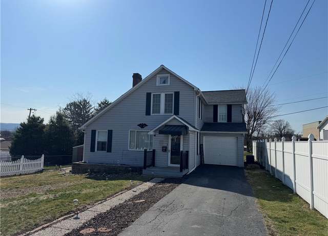 Property at 17 Woodlawn Ave, South Union Twp, PA 15401, 3 beds, 2 baths