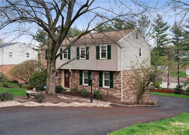 Property at 1171 Fox Terrier Dr, Bethel Park, PA 15102, 4 beds, 2.5 baths