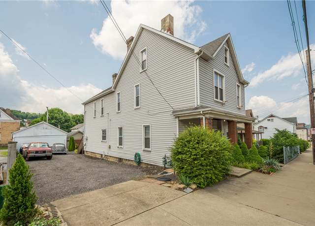 Property at 1524 4th Ave, Coraopolis, PA 15108, 4 beds, 2 baths