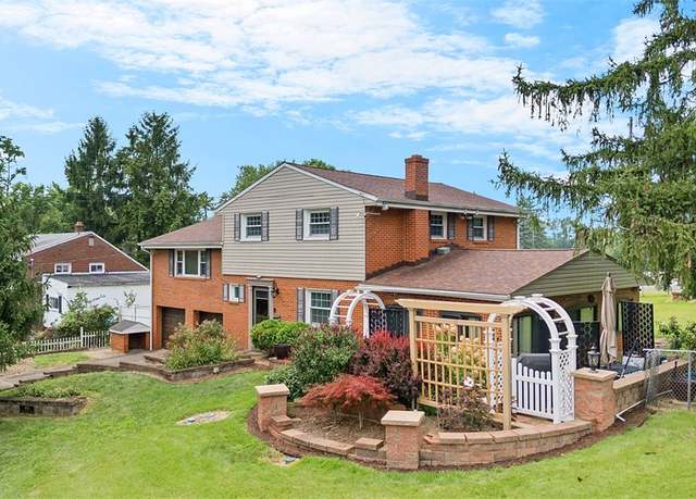 Property at 403 Fieldstone Dr, Monroeville, PA 15146, 4 beds, 2.5 baths