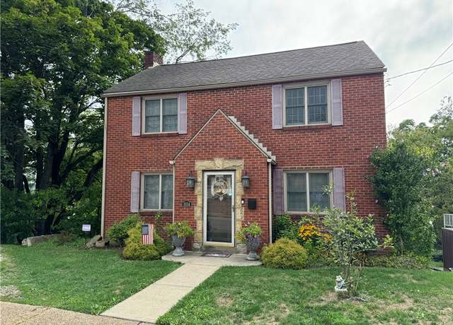 Property at 3034 Willett Rd, Brentwood, PA 15227, 3 beds, 1 bath