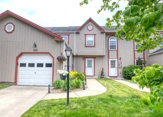 Property at 708 Sunset Cir, Cranberry Twp, PA 16066, 3 beds, 3.5 baths