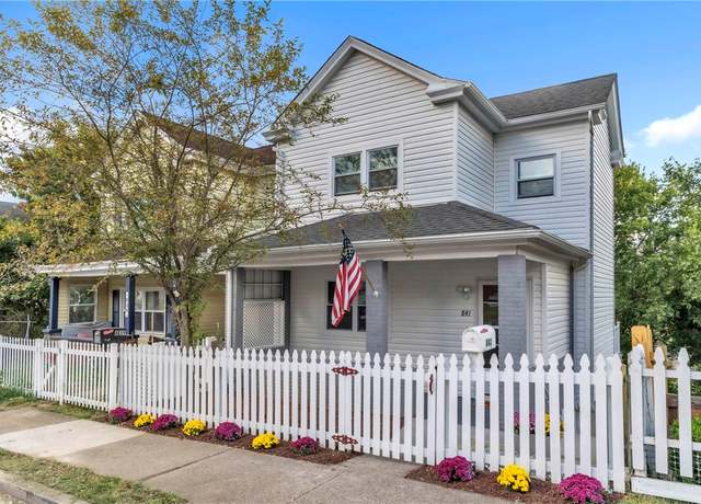 Property at 841 Railroad St, Mckees Rocks, PA 15136, 2 beds, 1.5 baths