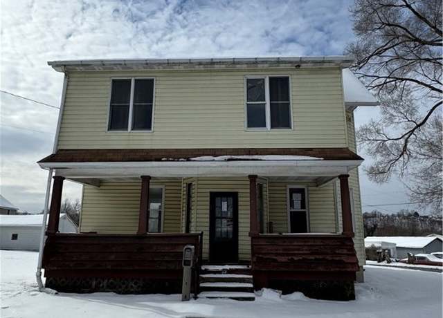 Property at 224 Vine St, South Connellsville, PA 15425, 5 beds, 2 baths