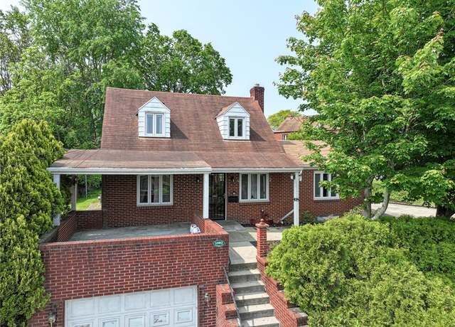 Property at 1082 Grandview Ave, Bridgeville, PA 15017, 5 beds, 3.5 baths