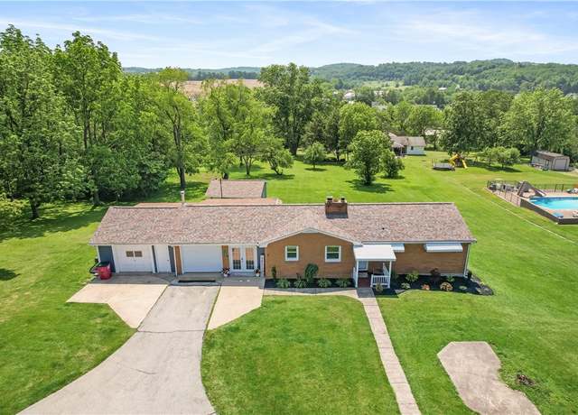 Property at 160 Sonnie Dr, Salem Twp - Wml, PA 15624, 3 beds, 1.5 baths