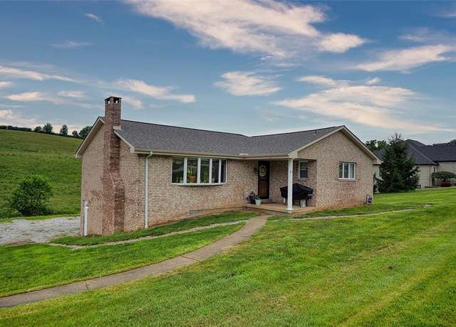 Property at 379 Pleasant Valley Rd, Smith, PA 15019, 3 beds, 2 baths