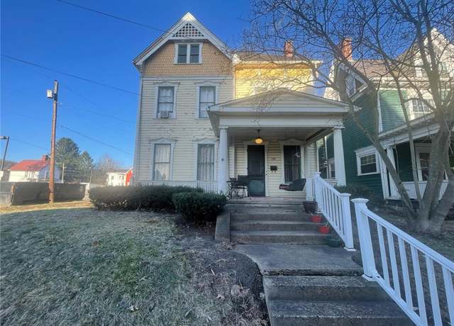 Property at 109 N Richhill St, Waynsbrg/frankln Twp, PA 15370, 5 beds, 3 baths