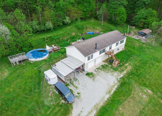 Property at 1433 Blacks Hollow Rd, Kiskiminetas Twp, PA 15686, 4 beds, 2 baths