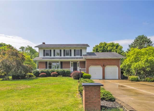 Property at 206 Brook Hollow Rd, Mt. Pleasant Twp - Wml, PA 15666, 3 beds, 2.5 baths