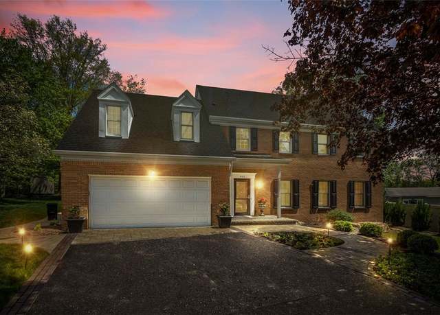 Property at 809 Timber Trl, Collier Twp, PA 15071, 3 beds, 3.5 baths