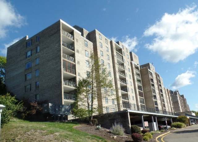 Property at 2160 Greentree Rd Unit 701W, Scott Twp - Sal, PA 15220, 1 bed, 1 bath