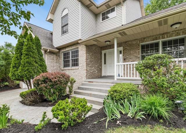 Property at 260 Fox Meadow Dr, Pine Twp - Nal, PA 15090, 4 beds, 3 baths