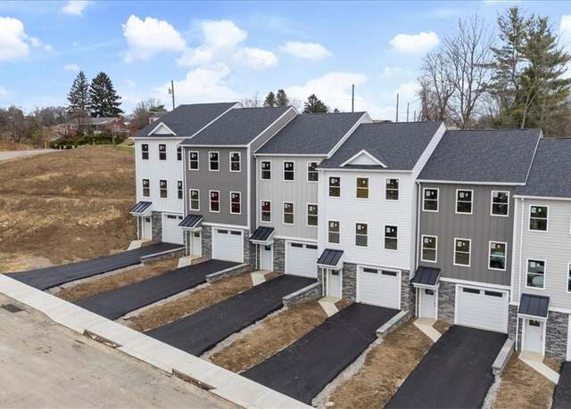 Property at 120 Bella Vista Dr, Baldwin Boro, PA 15236, 3 beds, 2.5 baths