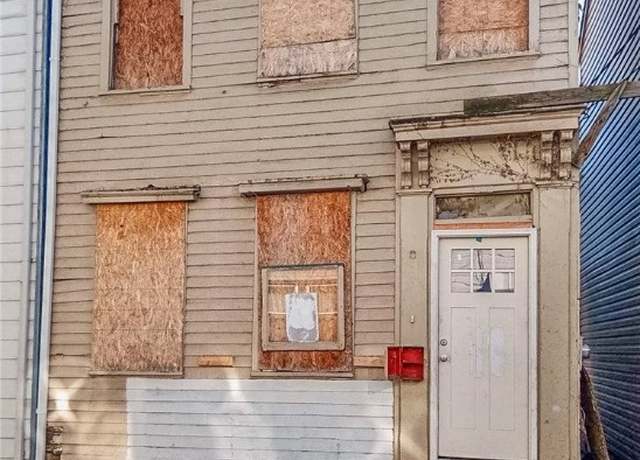 Property at 1812 Harcum Way, South Side, PA 15203, 2 beds