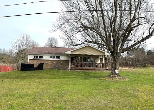 Property at 22 Besco Dr, Shenango Twp - Mer, PA 16159, 3 beds, 1.5 baths
