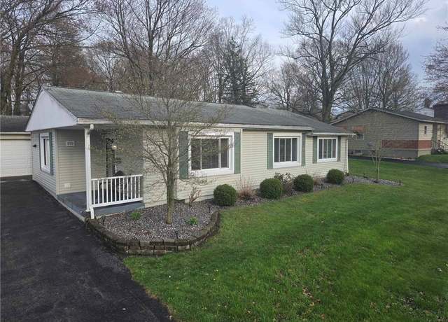 Property at 890 Bechtol Ave, Sharon, PA 16146, 3 beds, 2 baths