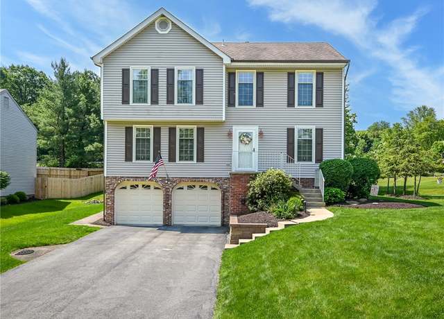 Property at 3150 Sundance Ct, Hampton, PA 15101, 4 beds, 3.5 baths