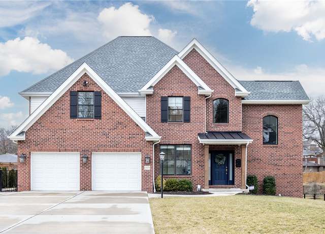 Property at 1371 Carnahan Rd, Banksville/westwood, PA 15220, 4 beds, 2.5 baths
