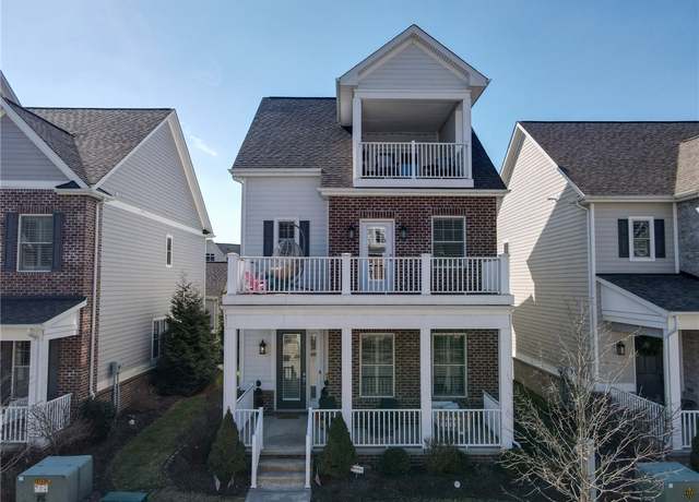 Property at 22 Carolina Ave, Oakmont, PA 15139, 4 beds, 5.5 baths