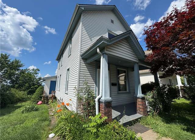Property at 104 W Chartes St, New Castle/8th, PA 16102, 2 beds, 1 bath