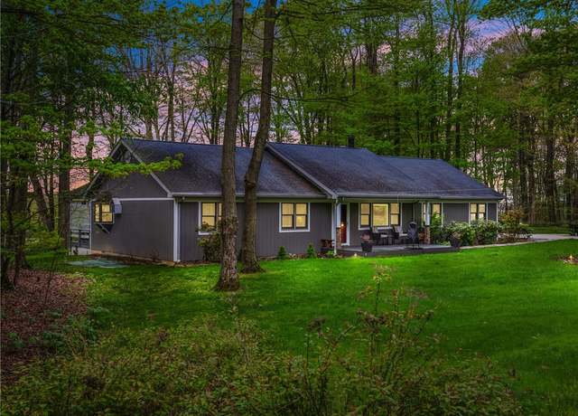 Property at 139 Wenatchee Ln, Indian Lake Boro, PA 15926, 3 beds, 2 baths