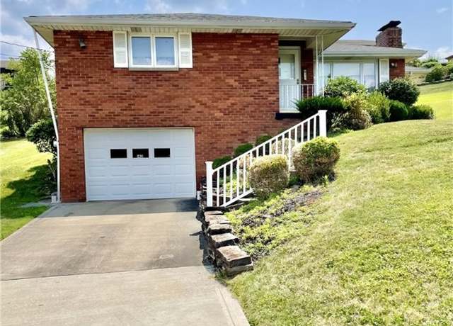 Property at 142 Greenridge Dr, Carroll Twp., PA 15063, 3 beds, 2 baths